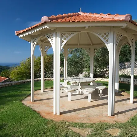 Villa Vryonis